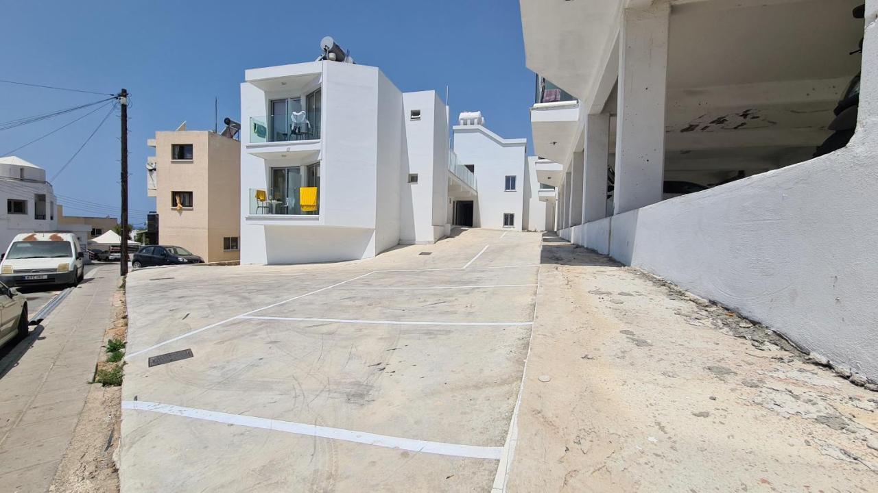 Stay Napa Living Studios Ayia Napa Eksteriør billede