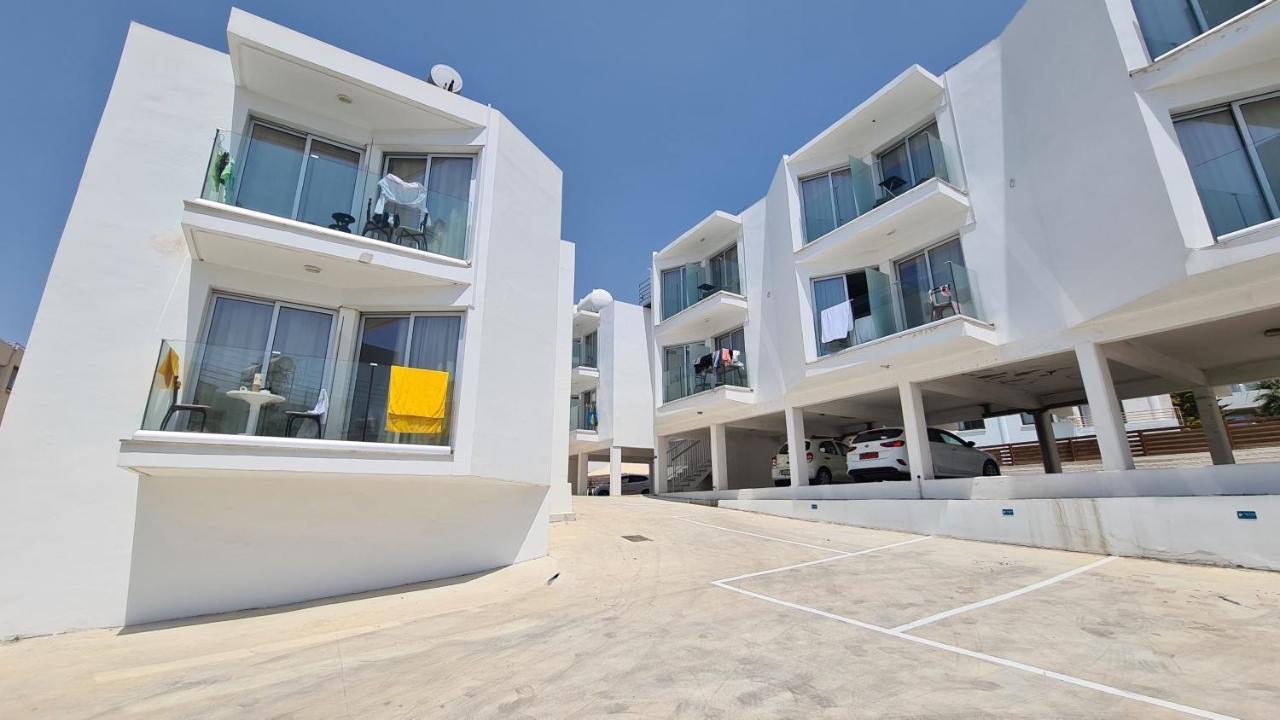 Stay Napa Living Studios Ayia Napa Eksteriør billede
