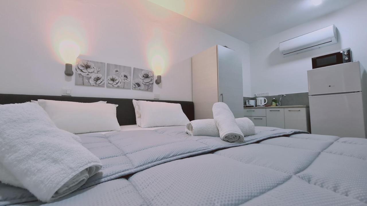 Stay Napa Living Studios Ayia Napa Eksteriør billede